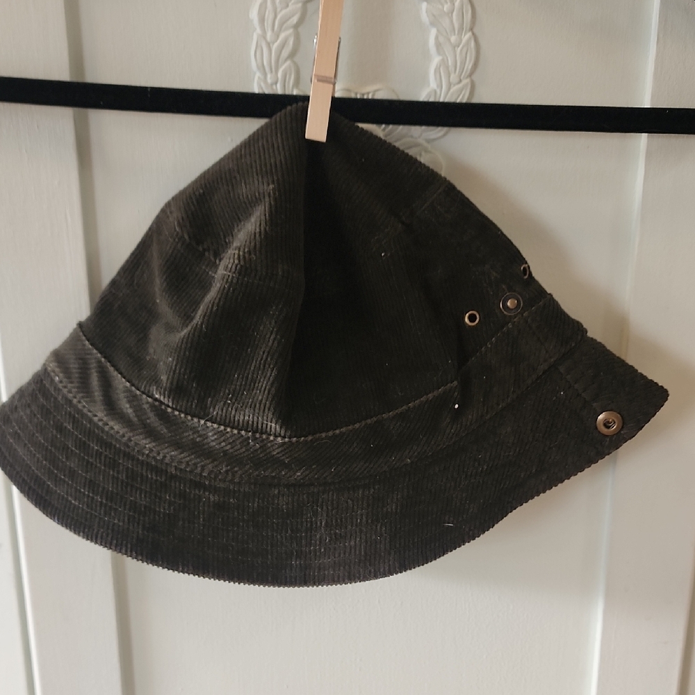 J. Crew Corduroy Bucket Hat in Olive